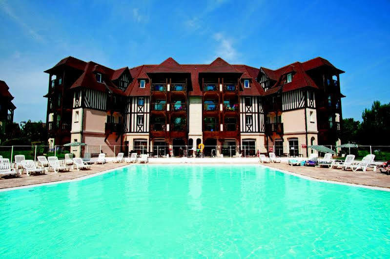Pierre & Vacances La Du Golf Aparthotel